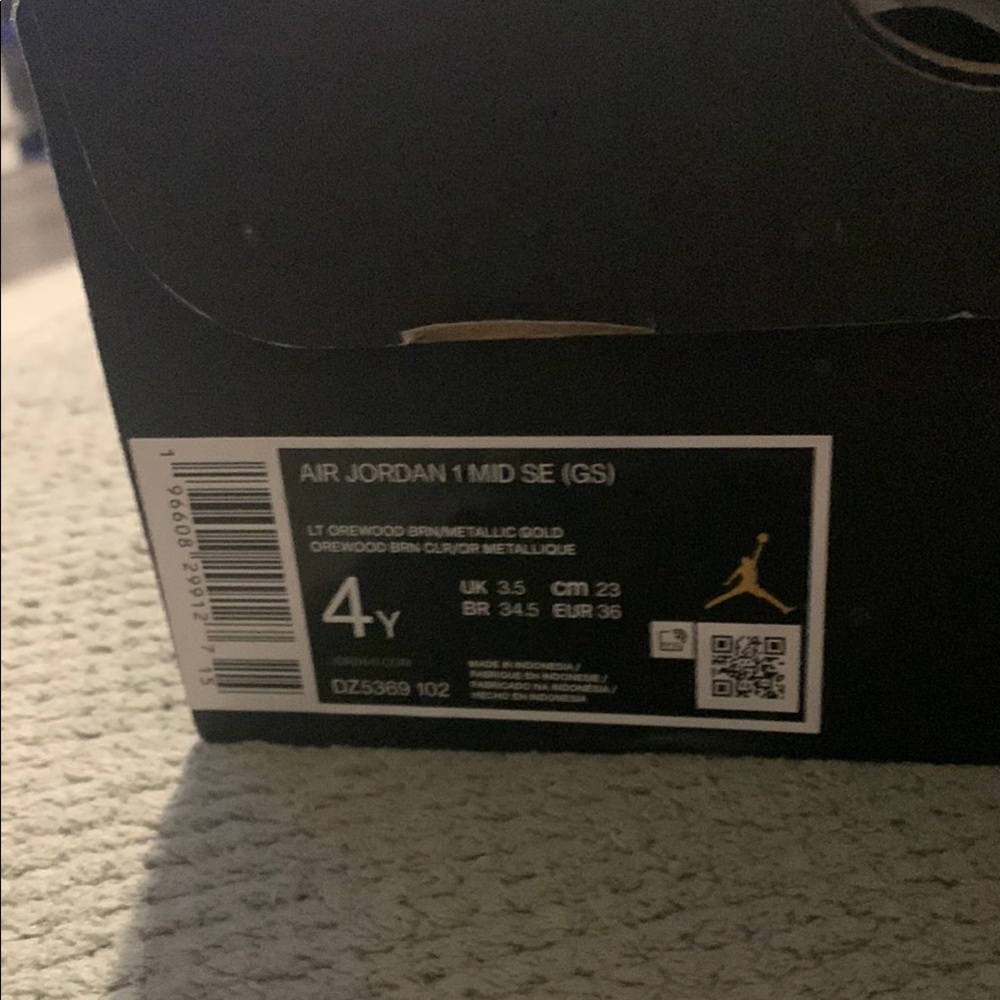 Air Jordan 1 Mid SE - LT OREWOOD BRN/METALLIC GOLD